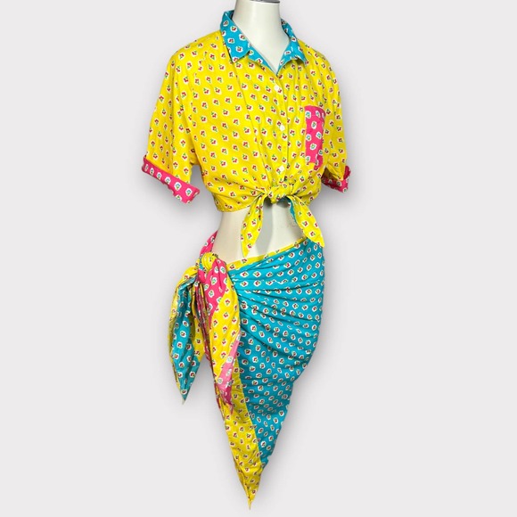 Vintage Adrienne Vittadini Tie-Front Crop Top & Sarong Set - Picture 2 of 13